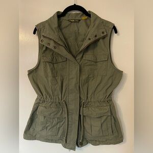 Cabela's | Women's | Classic Fit | Cotton | Pine Haven Utility Vest | Medium